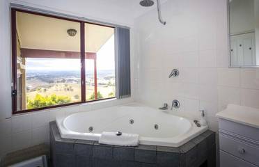 Villa for 2 Guests in Hunter Valley, New South Wales, Picture 1