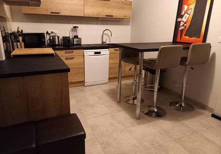 Gîte pour 2 personnes, avec Jacuzzi ainsi que Jardin et Vue à Narrosse