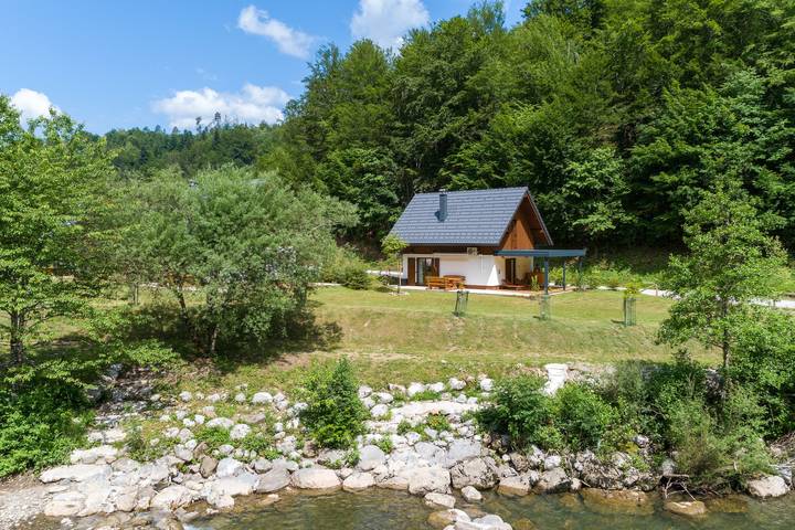 Domek letniskowy dla 5 osób, z Taras i Basen dla dzieci oraz Sauna w Chorwacja