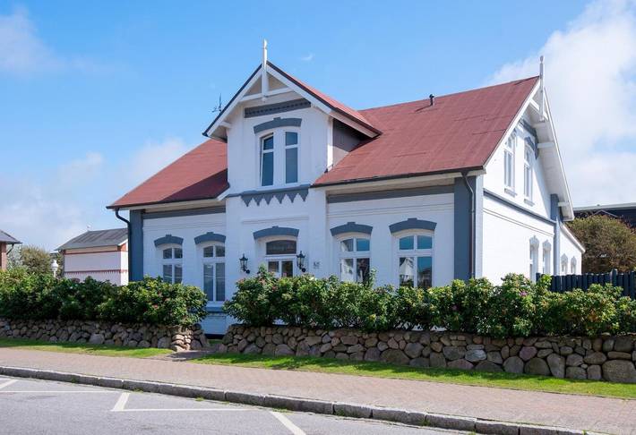 Ganze Wohnung, Gemütliche 2-Zimmer-Ferienwohnung mit ca. 38m² Wohnfläche, für bis zu 2 Personen in Wenningstedt, Sylt