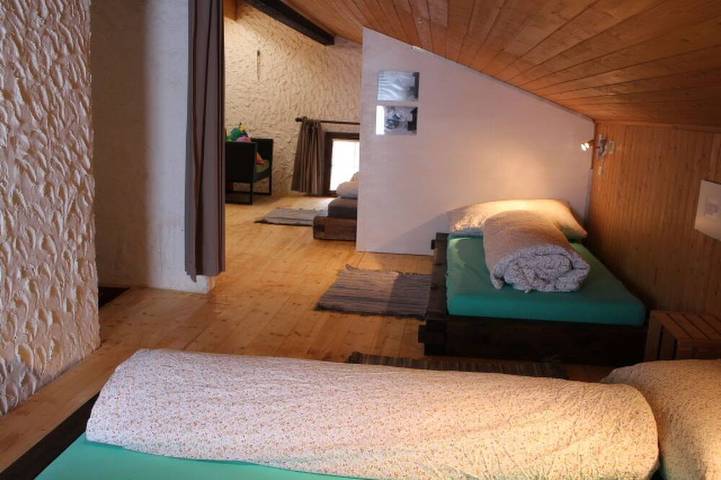 Ganze Wohnung, Gabrielenhaus, (Wassen Ur) in Meien, Wassen