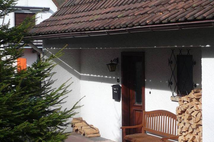 Ferienhaus für 7 Personen, mit Garten