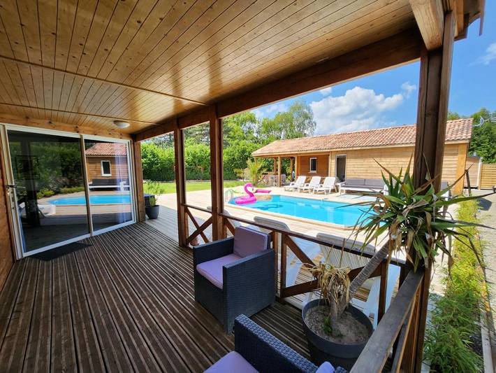 Gîte pour 8 personnes, avec Balcon et Terrasse ainsi que Jacuzzi et Jardin à Cieux