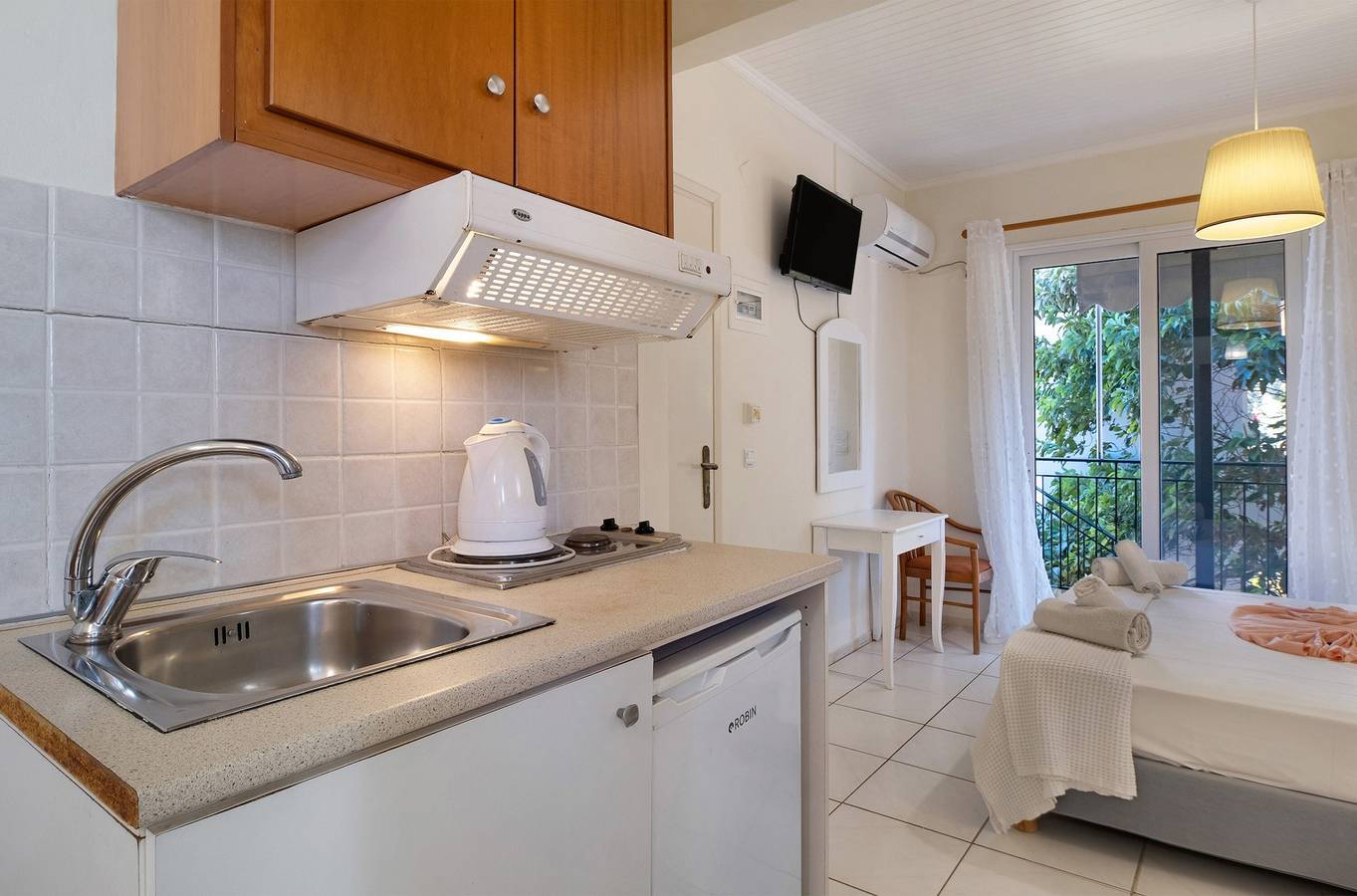 Studio 'S8' avec vue sur la mer, Wi-Fi et climatisation in Nikiana, Alexandros