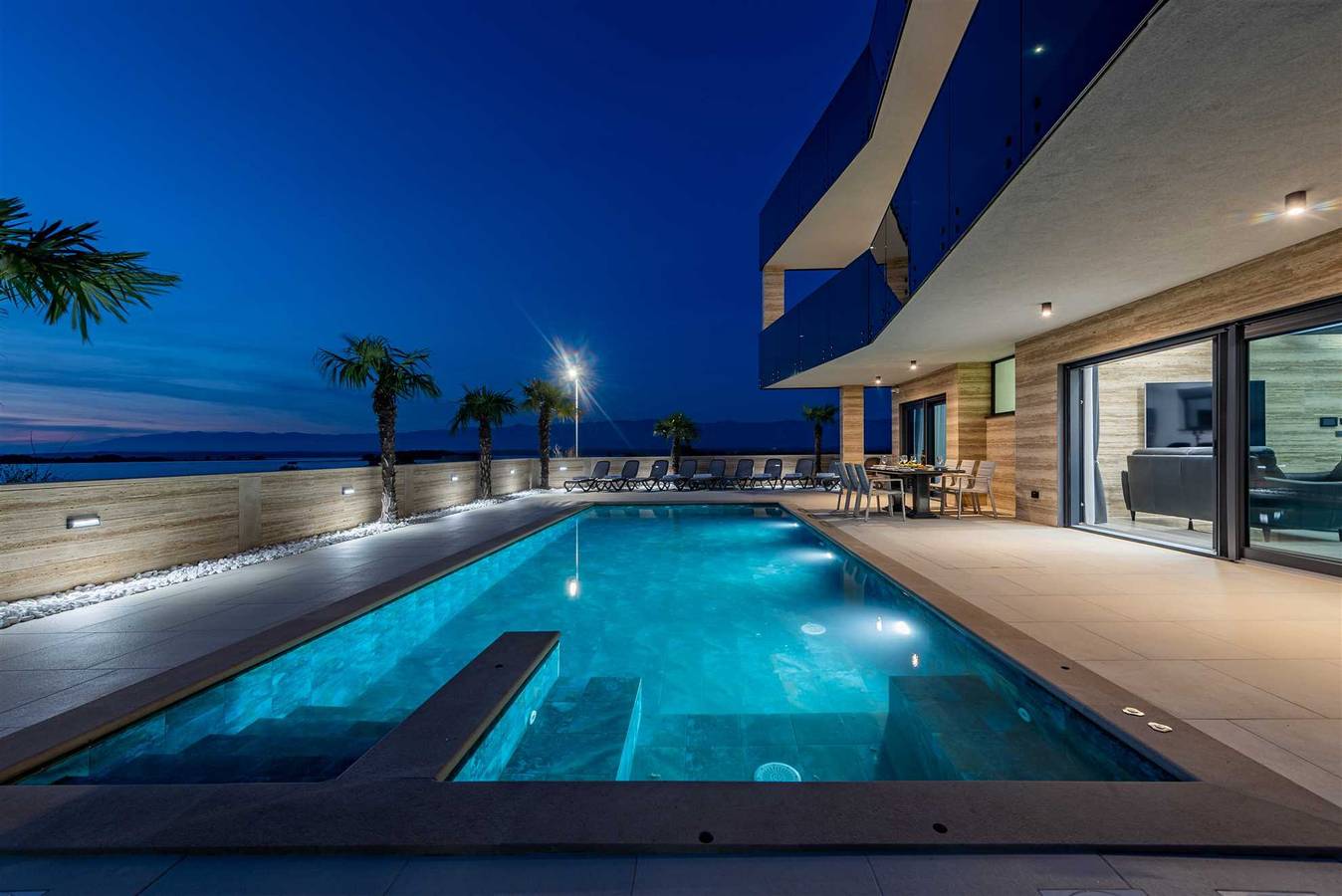 Panoramablick auf das Meer | Luxuriöse Villa | Ideal für 10 Personen in Privlaka, Zadar