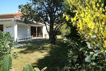 Gîte pour 8 personnes, avec jardin dans Montalivet-les-Bains