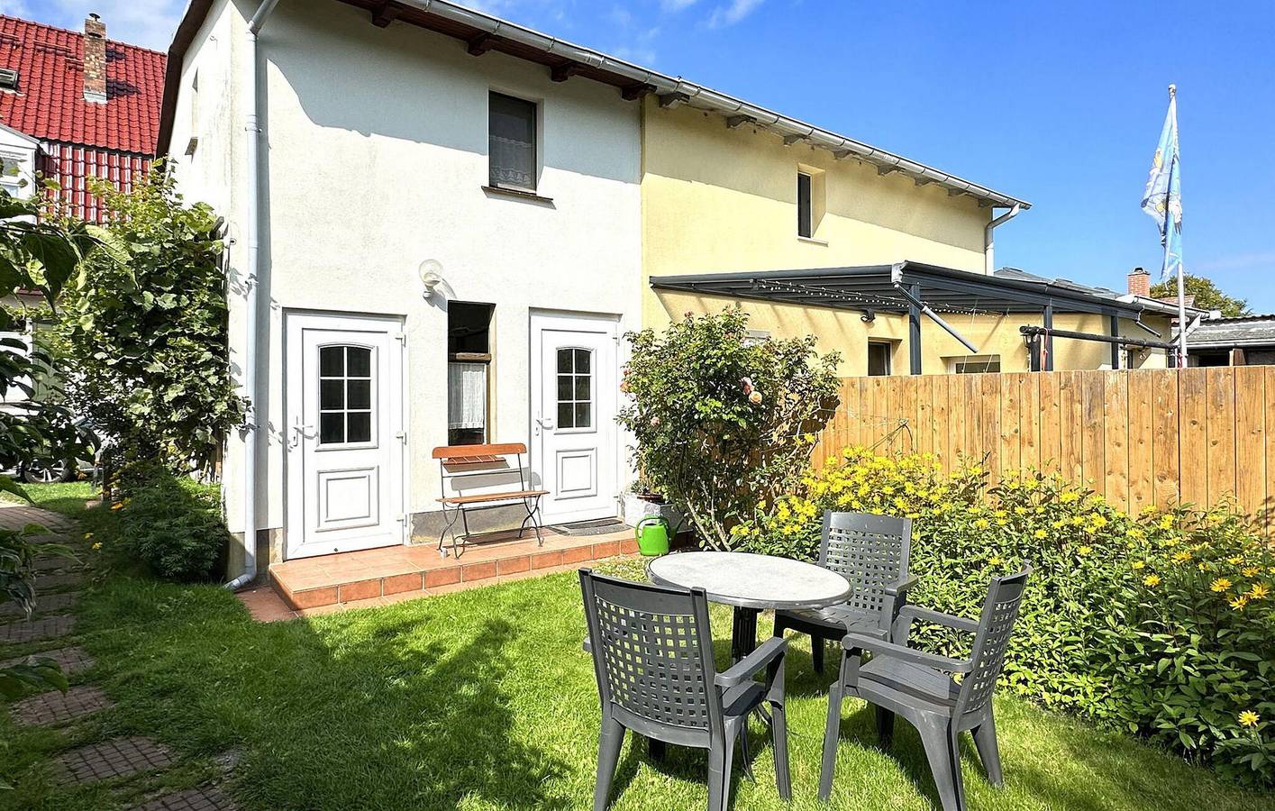 Entire holiday apartment, Modern Beach Apartment with Parking & Internet, Close to Strand Zinnowitz in Zinnowitz, Usedomer Norden