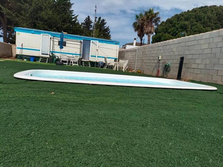 Camping para 4 personas, con Jardín y Piscina en Chiclana de la Frontera