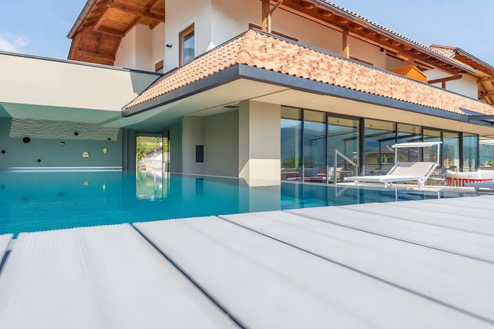 Ferienwohnung für 3 Personen, mit Balkon und Garten sowie Seeblick am Kalterer See