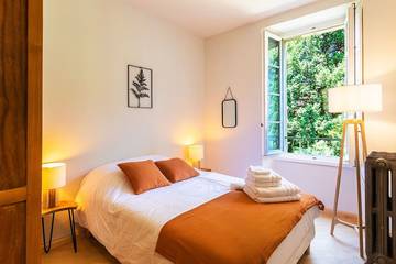Gîte pour 10 Personnes dans Carpentras, Parc naturel régional du Mont-Ventoux, Photo 1