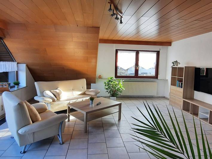 Ferienwohnung für 6 Personen, mit Balkon und Ausblick im Waldecker Land - 3