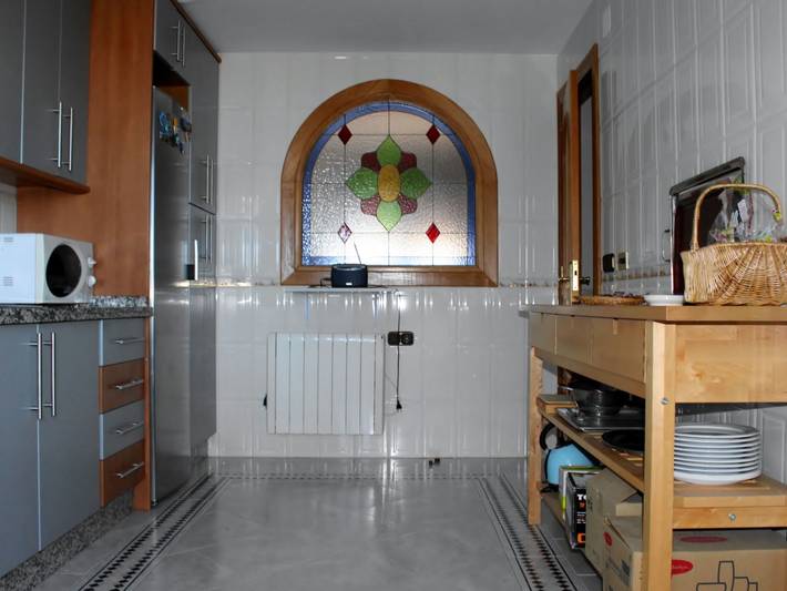 Casa de vacaciones para 9 personas, con jardín además de piscina y terraza, Se admiten mascotas en Vega de Granada - 4