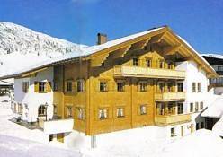 Appartement voor 4 personen, with sauna and balkon as well as uitzicht in Warth