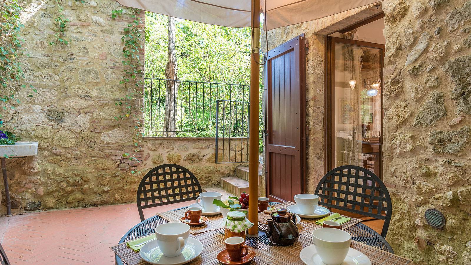 Villa voor 3 personen met terras in Cetona, Provincie Siena