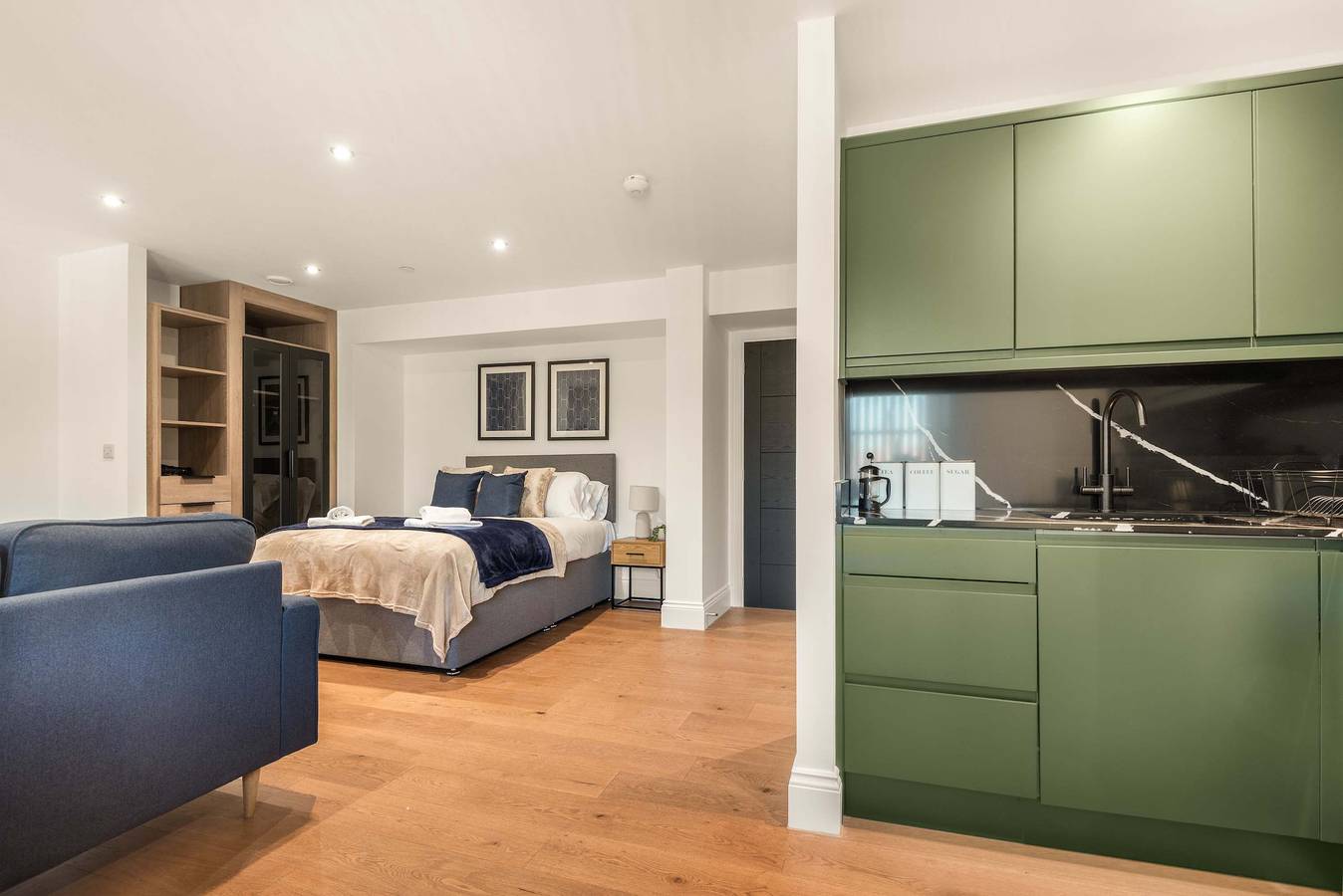 Entire apartment, Contemporary Spacious Studio in Central Sheffield in Sheffield, South Yorkshire