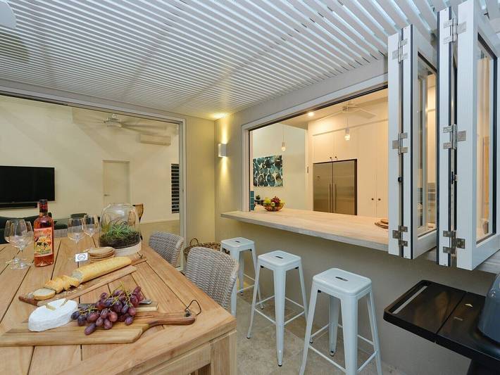 Villa for 8 people, with terrace in Port Douglas