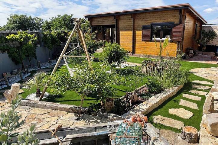 Gîte pour 4 personnes, avec jardin