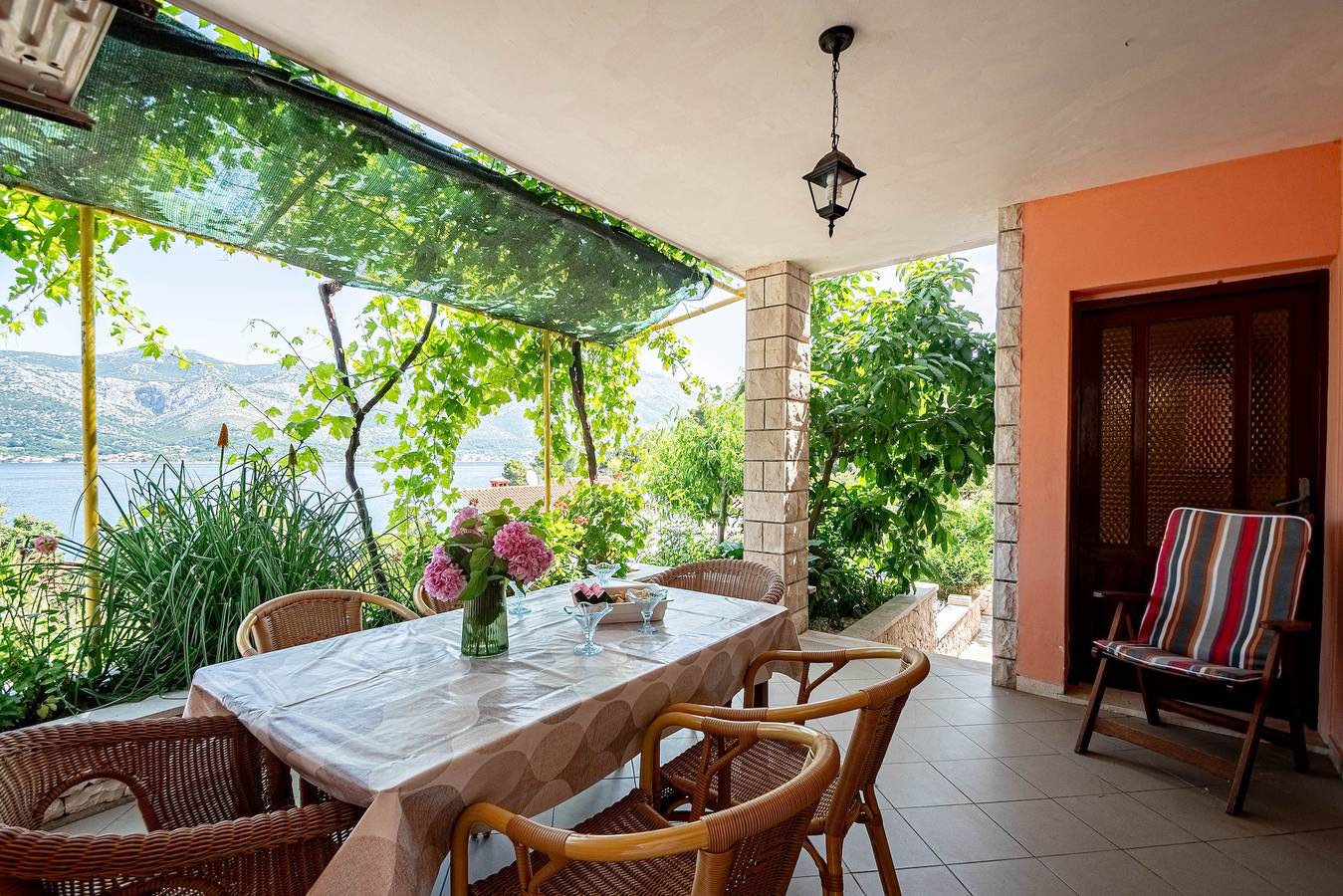 Ganze Wohnung, 2-Zimmer-Ferienwohnung am Strand Tri Zala, Korcula A-4432-a in Zrnovska Banja, Korcula