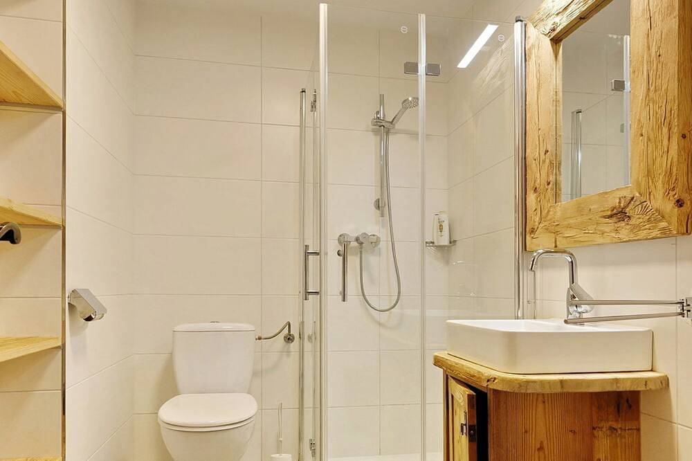 Ganze Wohnung, Ferienwohnungen Huber - Oma-Wohnung in Weyregg am Attersee, Bezirk Vöcklabruck