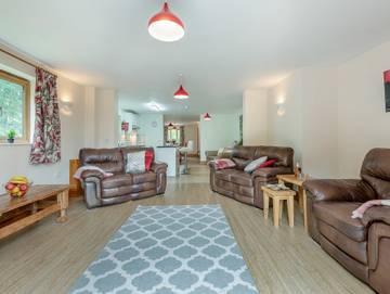Holiday Rental for 7 People in Dorset, South West England, Photo 3
