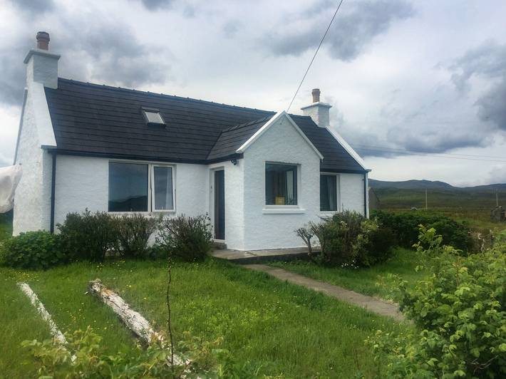 Cottage for 4 people, with garden, with pets in Scotland