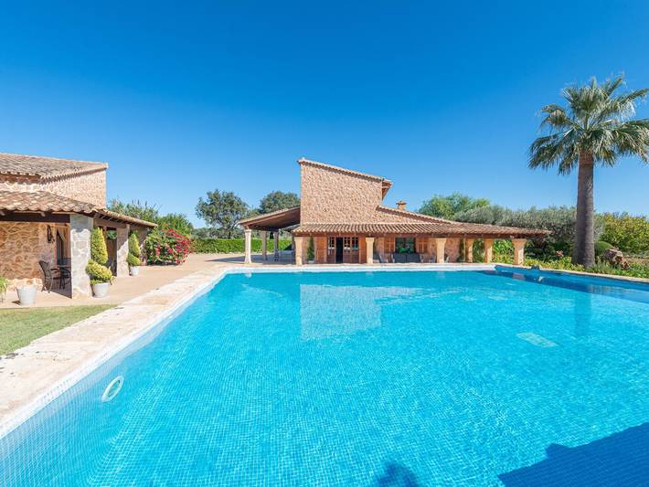 Charmante Finca mit privatem Pool und Klimaanlage - 6 Pers. in Marina Manresa, Alcúdia
