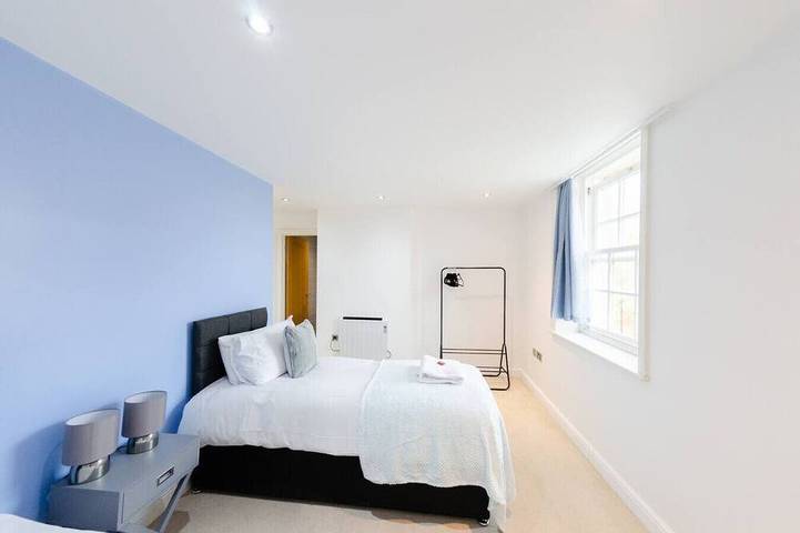 Ganze Wohnung, Charlotte House: Top Lage Urbanes Nest – 2Sz 2Bad in Ipswich, Suffolk