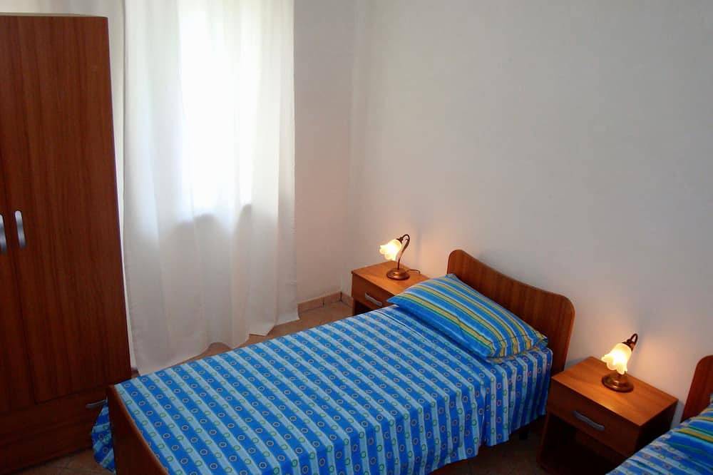 Ganze Wohnung, Apartment in der Nähe des Meeres, außergewöhnliche Aussicht, kostenloses Wlan, Parkplatz in Santa Caterina dello Ionio, Catanzaro Provinz