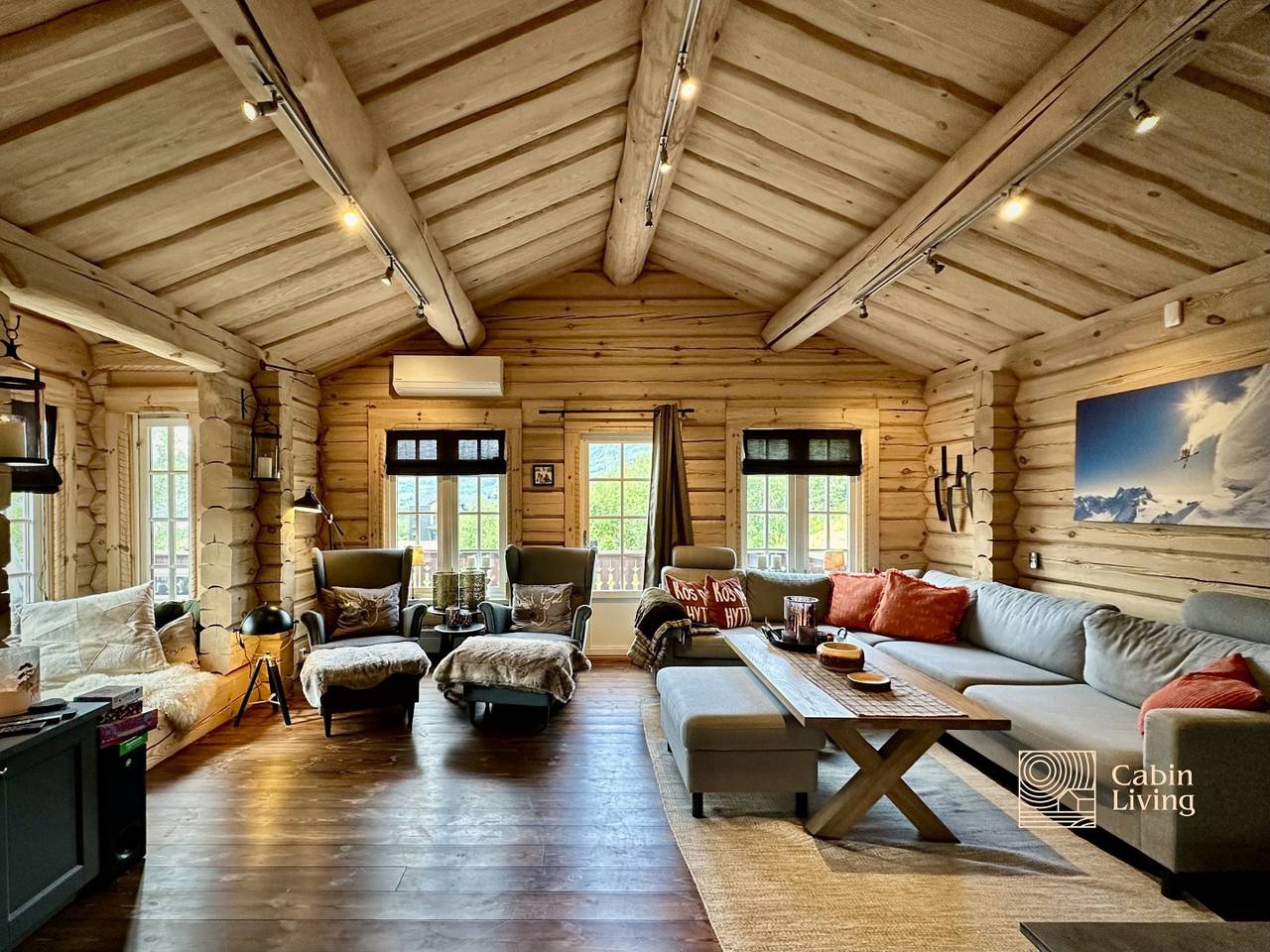 Stylish log cabin in Hafjell w/view & sauna in Hafjell, Øyer