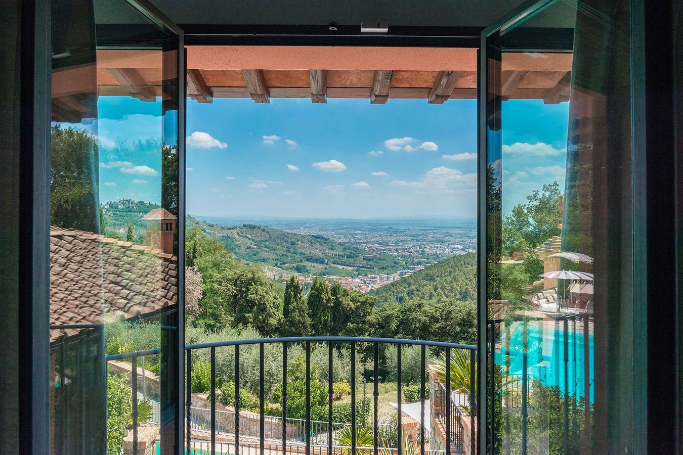 Villa Le Panteraie with Pool and Panoramic Views in Montecatini-Terme, Pistoia Province