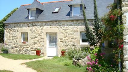 Gîte pour 4 personnes, avec jardin et terrasse dans le Finistère