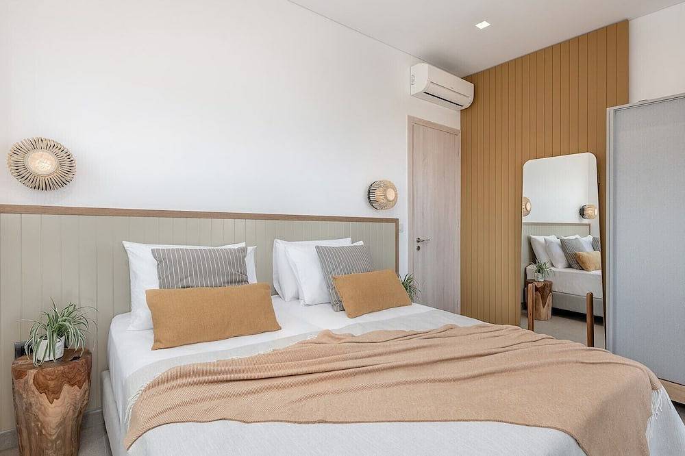 Heated private pool★Walk to Market & Taverna★500mt to the beach★ in Tavronitis, Chania und Umgebung