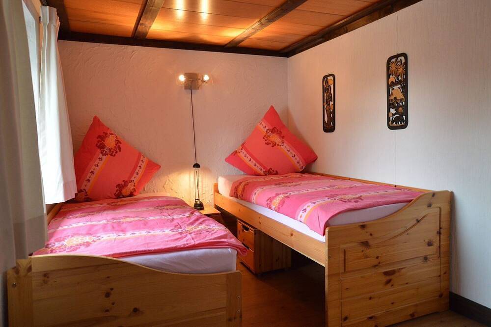 Rühlen: Schneifel Escape in Auw bei Prüm, Naturpark Hohes Venn-Eifel