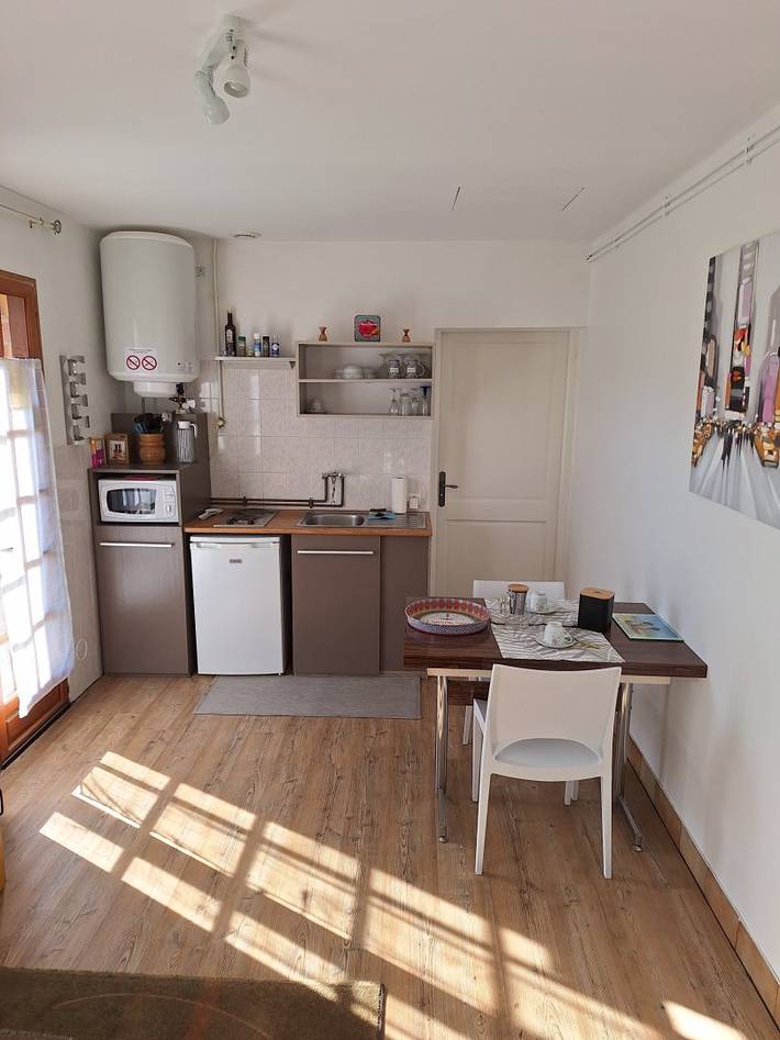 Gîte pour 3 personnes, avec jardin et terrasse en Gironde - 3