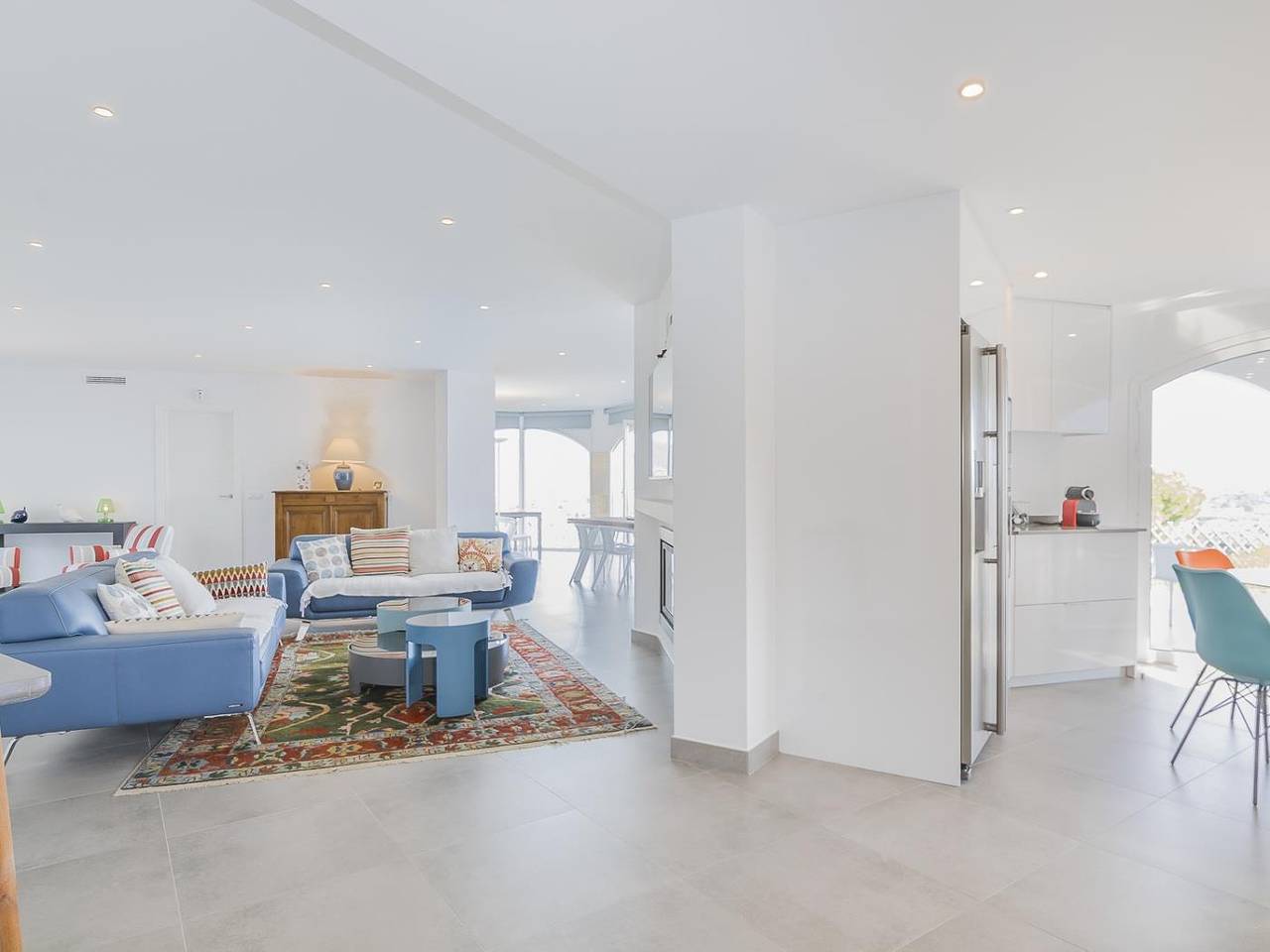 Villa Saramel spacieuse et moderne avec des vues spectaculaires sur Palamos. in Torre Valentina, Calonge