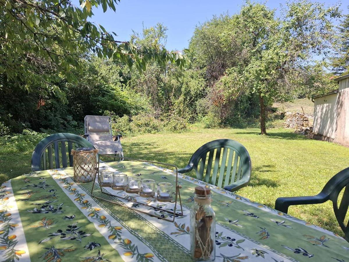 Maison de campagne avec jardin Chez nous in Dampierre-et-Flée, Région de Dijon