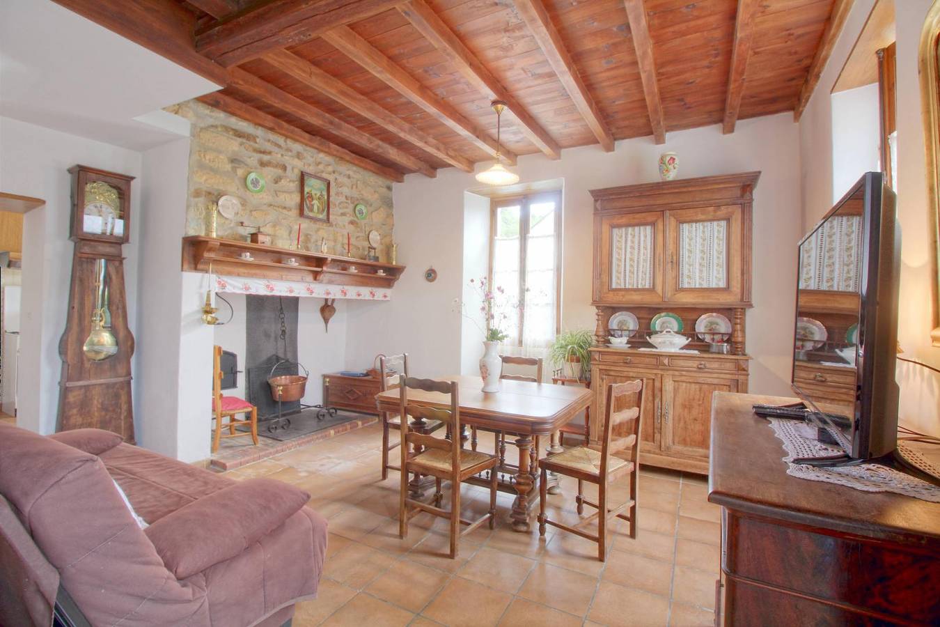 Gite met parkeerplaats en tuin, 200m van Peyrouse in Peyrouse, Hautes-Pyreneeën