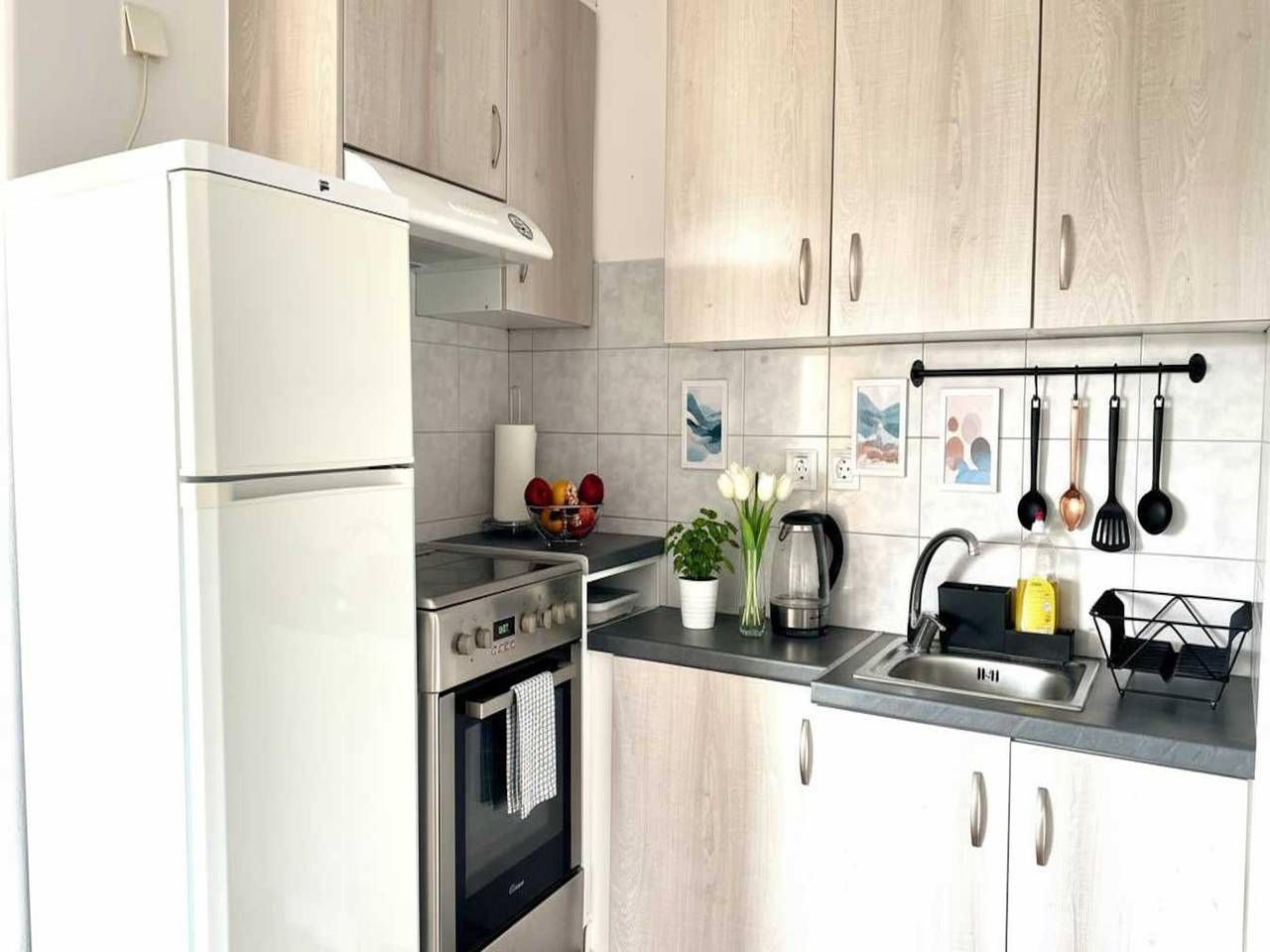 Apartamento entero, Suite Paros con balcón y aparcamiento. in Paros