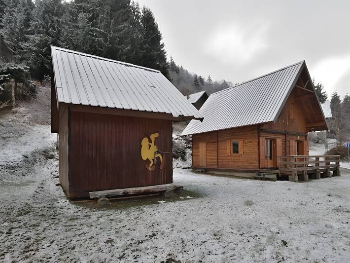 Chalet pour 12 personnes, avec jardin, animaux acceptés dans l' Isère - 4