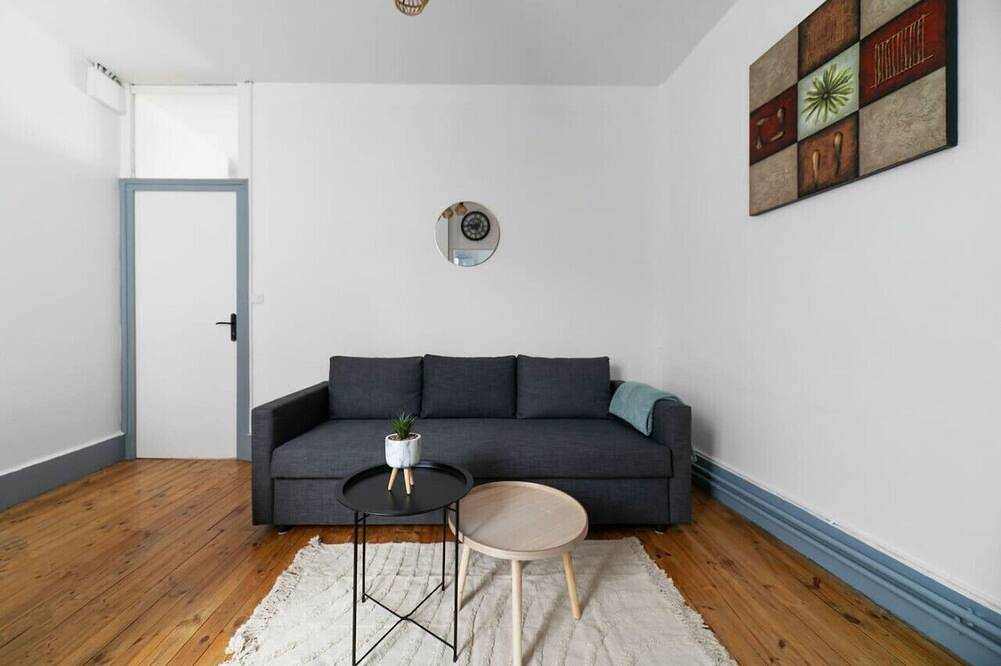 Entire apartment, Design and bright apartment, free parking in Vichy, Vichy region