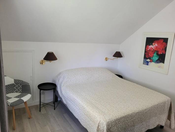 Chambre d’hôte pour 4 personnes, avec Terrasse et Jardin