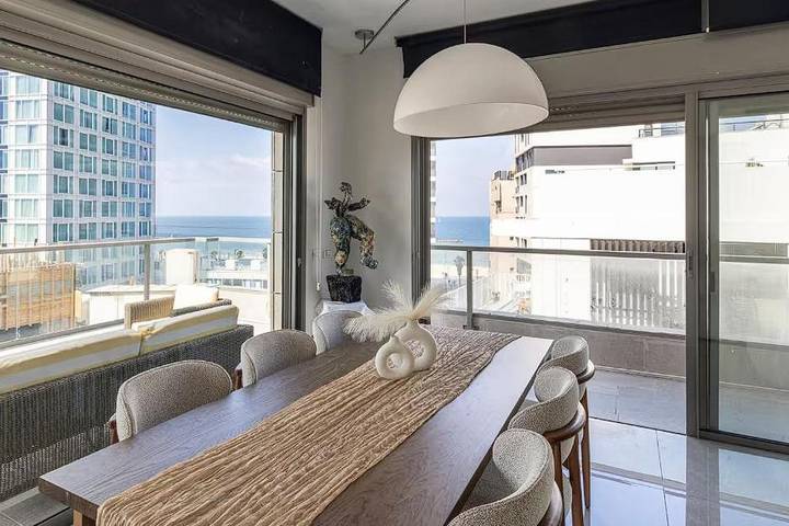 Maison d’hôte pour 6 personnes, avec terrasse, animaux acceptés à Tel Aviv - 3