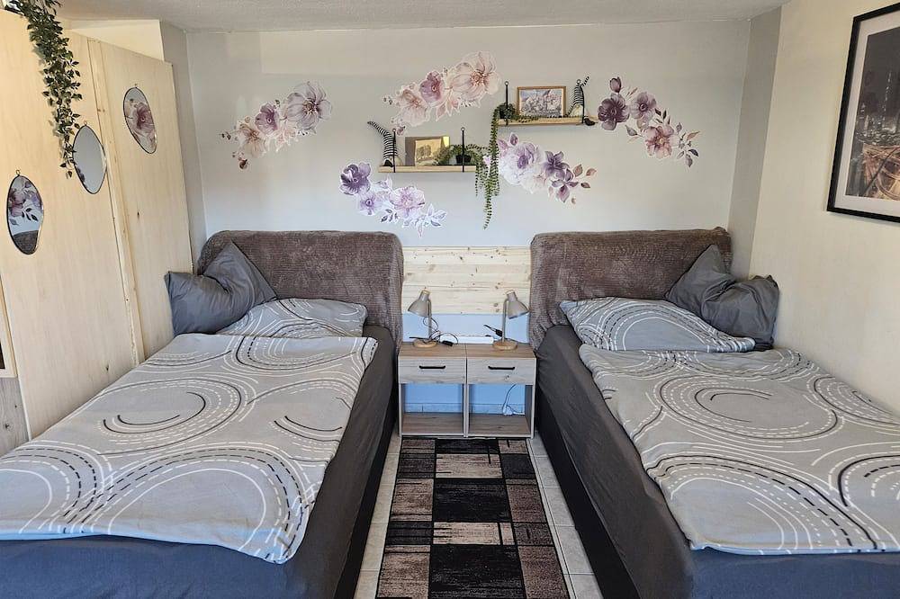 Ganze Wohnung, Ferienwohnung/App. für 2 Gäste mit 40m² in Ober-Mörlen in Ober-Mörlen, Wetterau