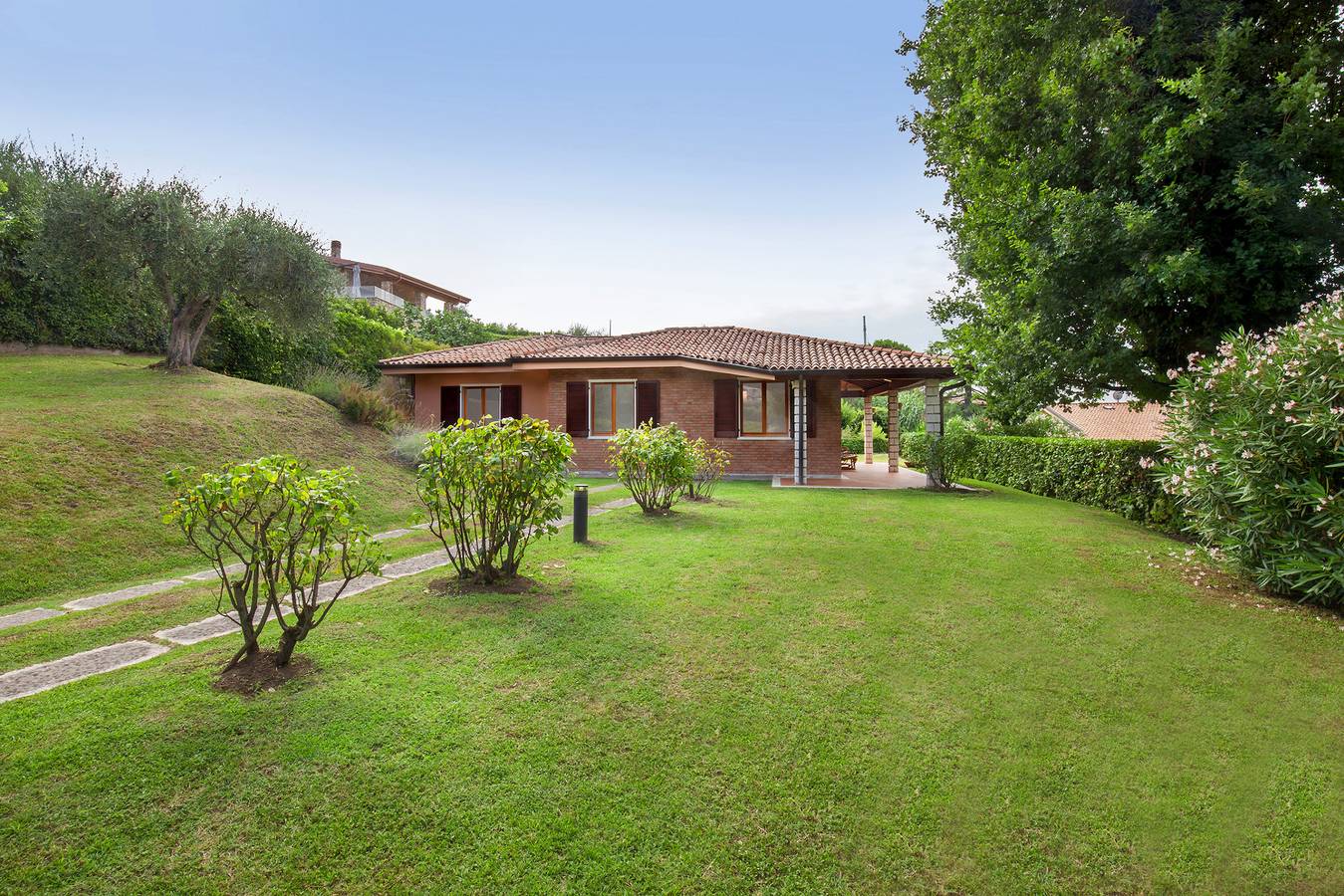 Villa Irene In Bardolino in Bardolino, Montagnes autour du lac de Garde