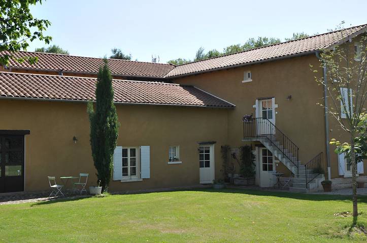 Chambre d’hôte pour 2 personnes, avec jardin, animaux acceptés dans l' Ain - 2