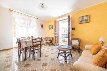 Ferienwohnung für 9 Personen in Cala Gonone, Dorgali, Bild 1