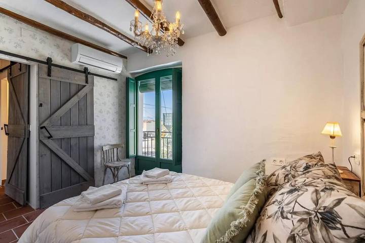 Casa de vacaciones para 4 personas, con balcón y vistas en Vega de Granada
