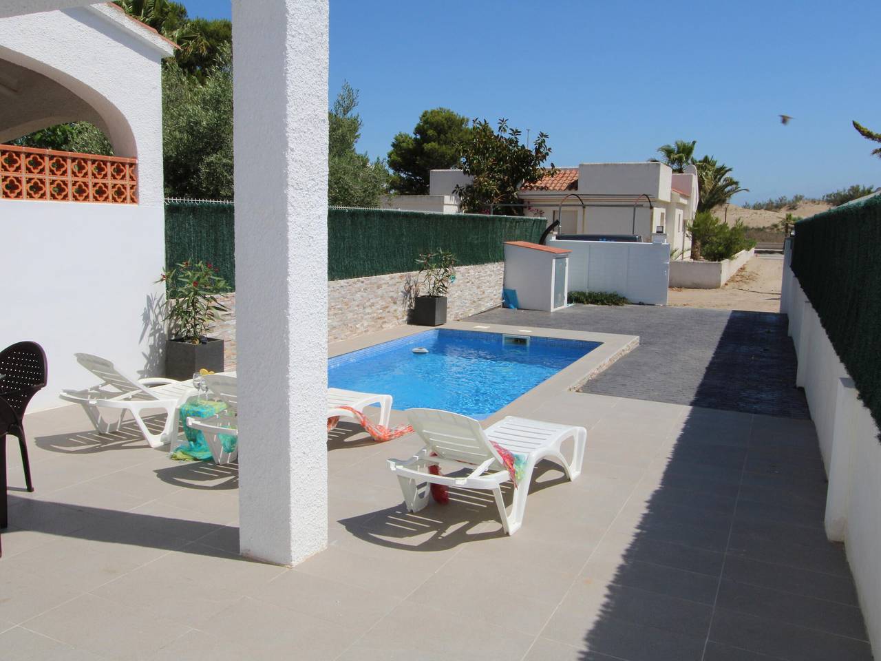 Maison près de la mer avec piscine privée, clim en option, Wi-Fi gratuit, animaux acceptés in Platja de Riumar (Deltebre), Riumar