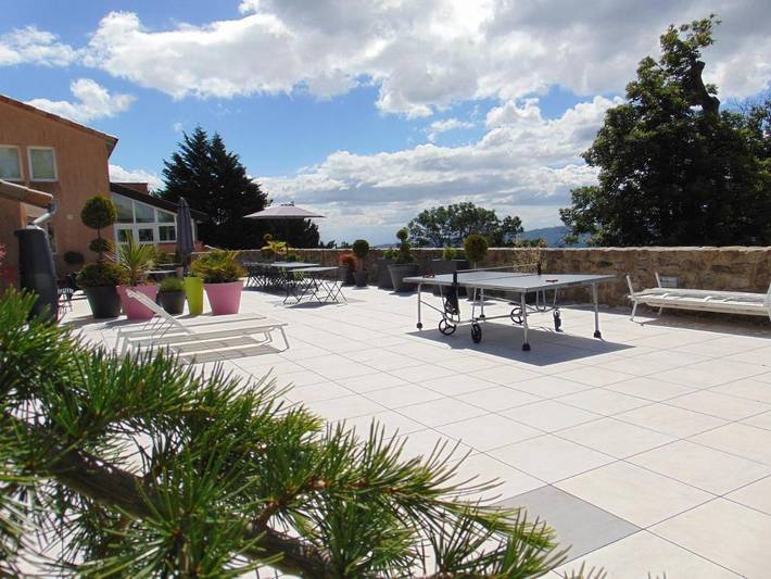 Gîte pour 5 personnes, avec vue ainsi que piscine et jardin à Gluiras - 4