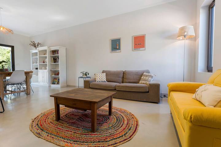 Mas de la Roubine mit Garten, Klimaanlage, Spa und Wlan in Châteaurenard, Arles und Umgebung